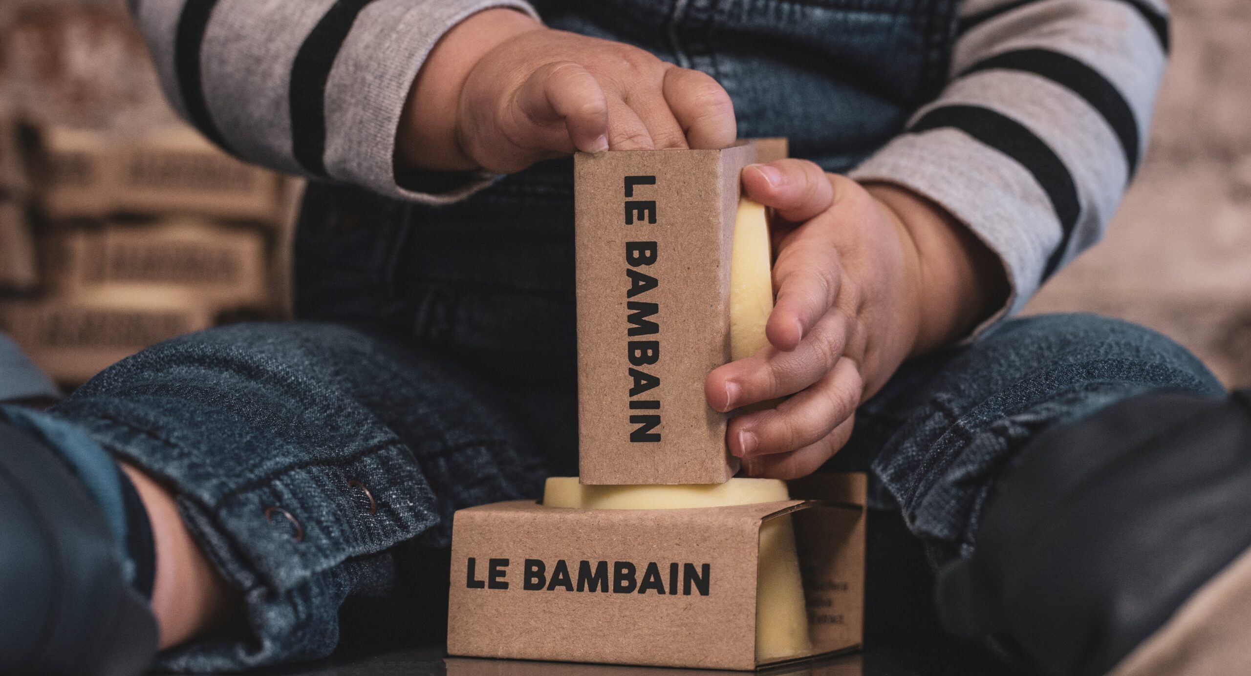 Pochon Le Bambain (1 savon + 1 macérat de calendula + 3 cotons lavables) – Image 3